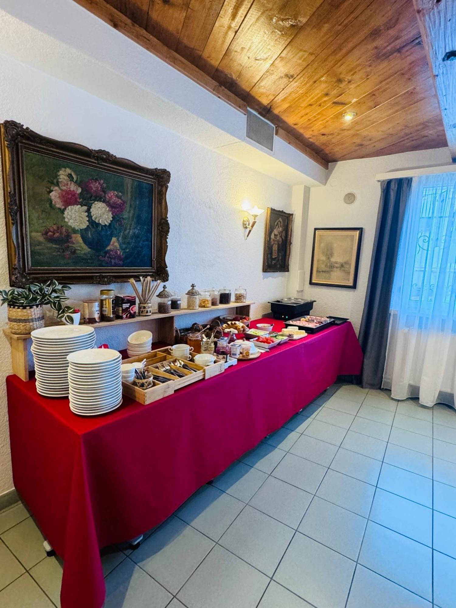 Villa Helvetia Marosvásárhely Kültér fotó
